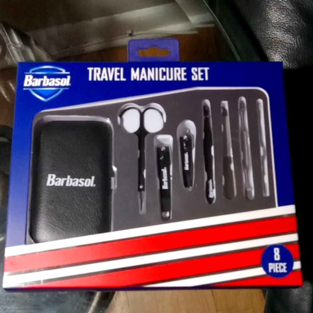 Barbasol Travel Manicure Set